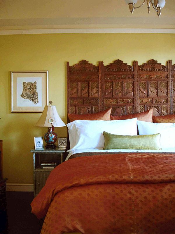 Old sign headboard and different pillows